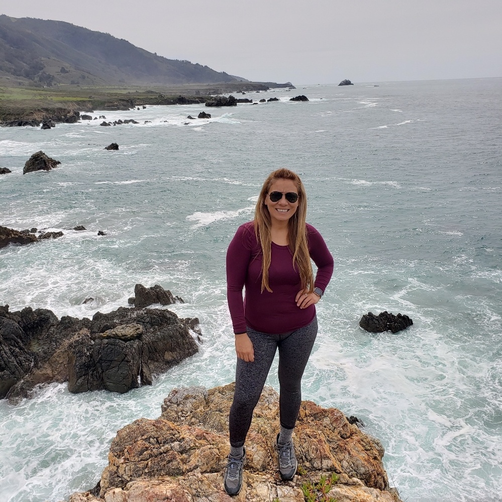 Meet your Posher, Esmeralda